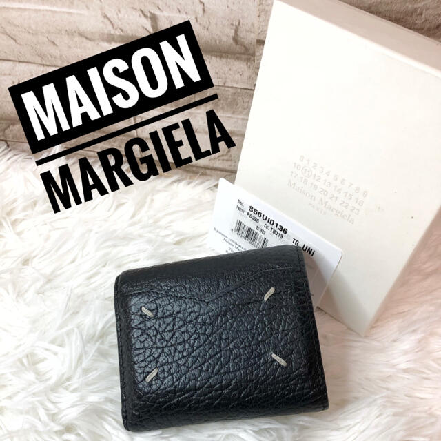 新品 】 バイフォールド 4ステッチ マルジェラ 極美品 二つ折り 小銭 ...
