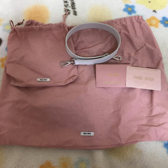 最終値下げ miumiu カゴバッグ