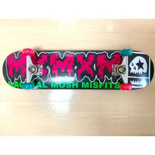 スケボー　デッキ　エスケーエイト x MxMxM ZOMBIES DECK