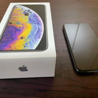 アイフォーン(iPhone)のiPhone Xs Space Gray 64 GB SIMフリー(スマートフォン本体)