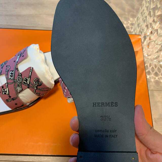 Hermes - 【新品未使用】 エルメス オラン 36 1/2 23センチ ピンク白の ...