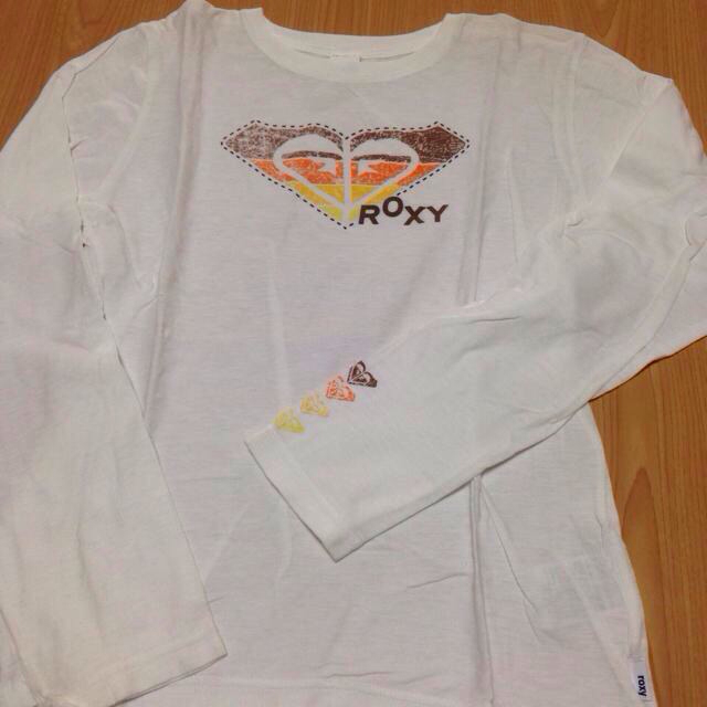 Roxy(ロキシー)のROXYロンT白ー取置きー レディースのトップス(カットソー(長袖/七分))の商品写真