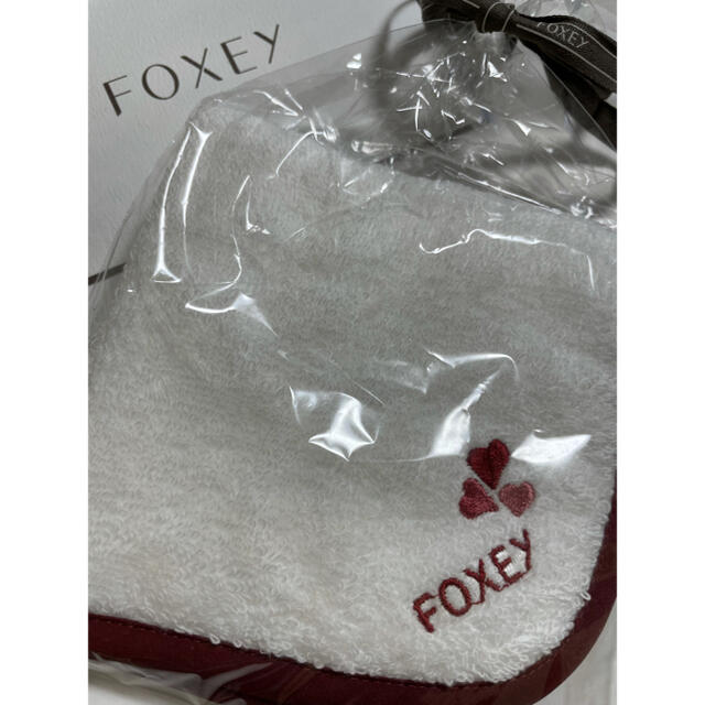 FOXEY(フォクシー)のフォクシー　ノベルティ　 レディースのファッション小物(ハンカチ)の商品写真