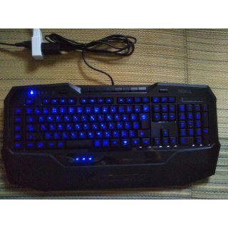 ROCCAT ISKU ROC-12-716-AS 整備品(PCパーツ)