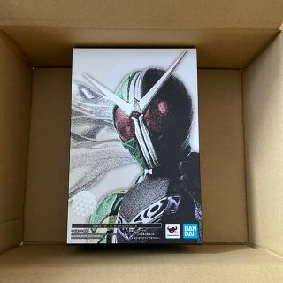 バンダイ(BANDAI)の新品　S.H.Figuarts 真骨彫製法 仮面ライダーW サイクロンジョーカー(特撮)