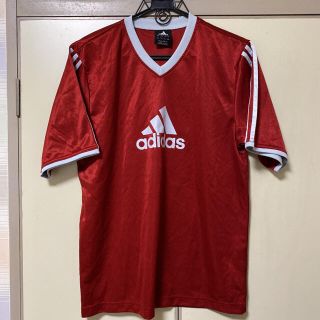 アディダス(adidas)のadidas Tシャツ(Tシャツ/カットソー(半袖/袖なし))