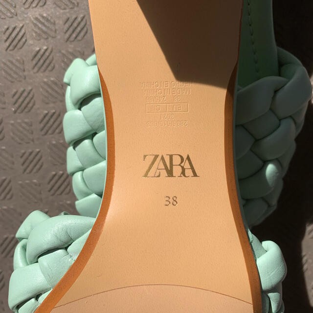 ZARA(ザラ)のZARA サンダル レディースの靴/シューズ(サンダル)の商品写真