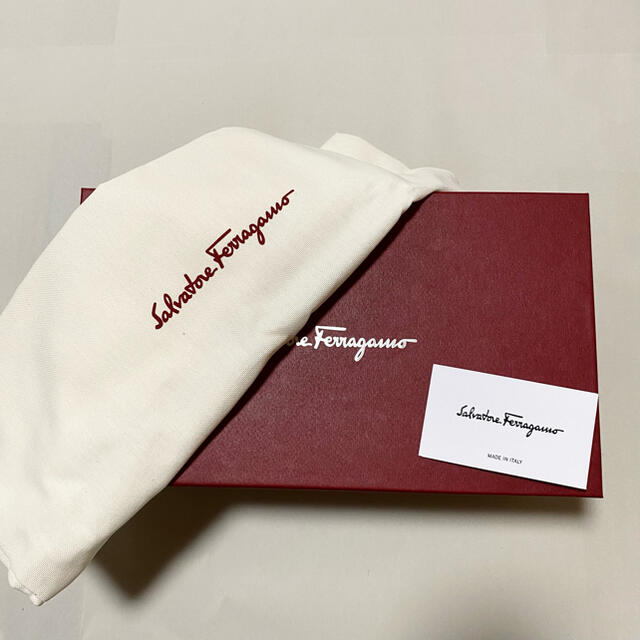 Salvatore Ferragamo(サルヴァトーレフェラガモ)の新品未使用！送料込み★Salvatore Ferragamo★JELLY レディースの靴/シューズ(ハイヒール/パンプス)の商品写真