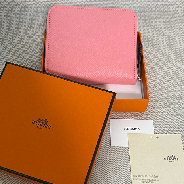 Hermes - HERMES シルクインコンパクト ローズコンフェッティ 新品未 ...