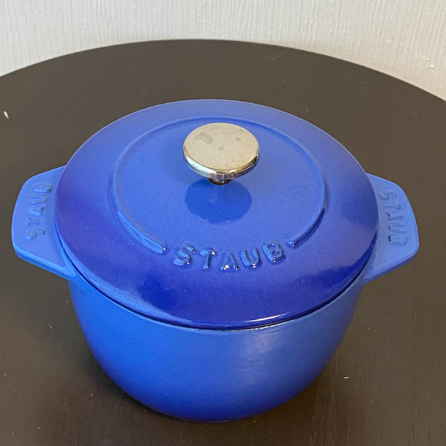 STAUB(ストウブ)のSTAUB　ラ ココット　de　GOHAN  Sサイズ インテリア/住まい/日用品のキッチン/食器(鍋/フライパン)の商品写真