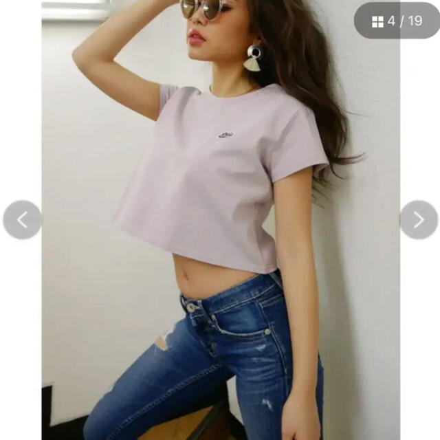GYDA(ジェイダ)のGYDA ジェイダ ショート丈Tシャツ ピンク レディースのトップス(Tシャツ(半袖/袖なし))の商品写真