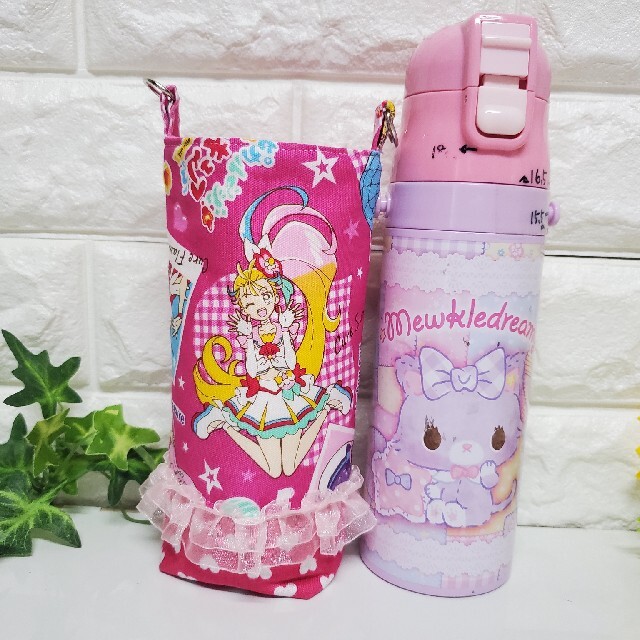 最終セール水筒カバーオーダーページ ハンドメイドのキッズ/ベビー(外出用品)の商品写真