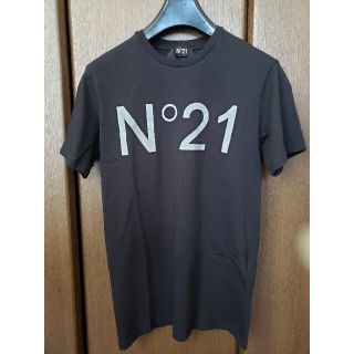 ヌメロヴェントゥーノ(N°21)の新作　ヌメロN゜21綿100%Tシャツ(Tシャツ(半袖/袖なし))