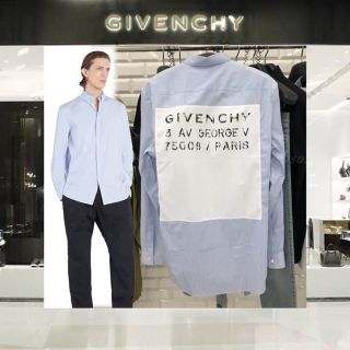 ジバンシィ(GIVENCHY)の美品GIVENCHYジバンシー バックプリント シャツ(シャツ)