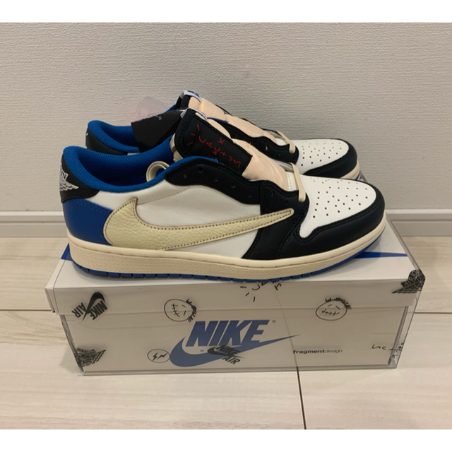 NIKE(ナイキ)のエアジョーダン1 low travis fragment 26.5cm メンズの靴/シューズ(スニーカー)の商品写真