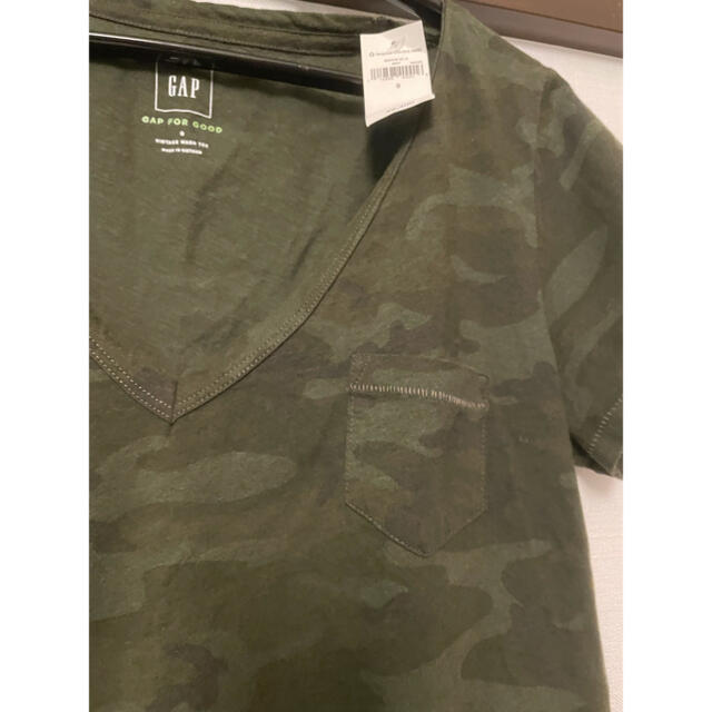 GAP(ギャップ)のgap 迷彩　新品　Tシャツ レディースのトップス(Tシャツ(半袖/袖なし))の商品写真