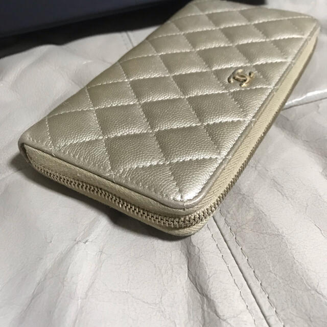 CHANEL(シャネル)のCHANEL シャネル  長財布キャビアスキン　シャネル 長財布 レディースのファッション小物(財布)の商品写真