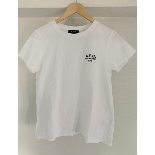 A.P.C(アーペーセー)のA.P.C. ロゴTシャツ レディースのトップス(Tシャツ(半袖/袖なし))の商品写真