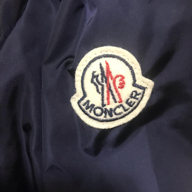 MONCLER(モンクレール)の大人もOK 新品　タグ付き　moncler モンクレール  Lotus 10A キッズ/ベビー/マタニティのキッズ服女の子用(90cm~)(ジャケット/上着)の商品写真