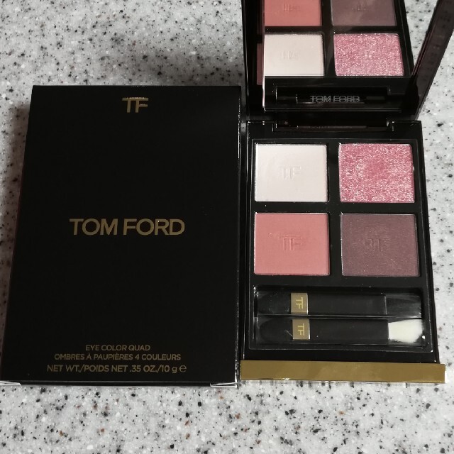 TOM FORD　インソレントローズ　トムフォード