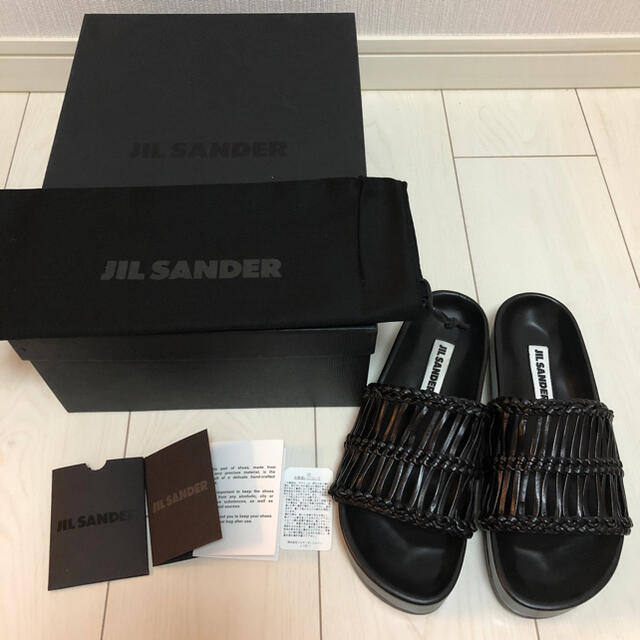 Jil Sander(ジルサンダー)のsale 大幅限定お値下げ　ジルサンダー　サンダル レディースの靴/シューズ(サンダル)の商品写真