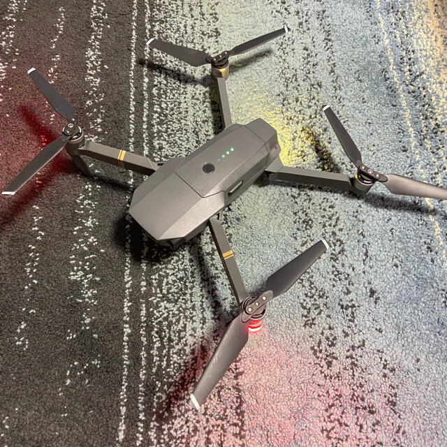 ドローン DJI MAVIC PRO 中古品 高評価の贈り物 multipli.it-メルカリ