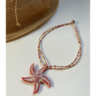 アッシュペーフランス(H.P.FRANCE)の美品❗️イタリア製　お洒落なヒトデのネックレス　パール　珊瑚(ネックレス)