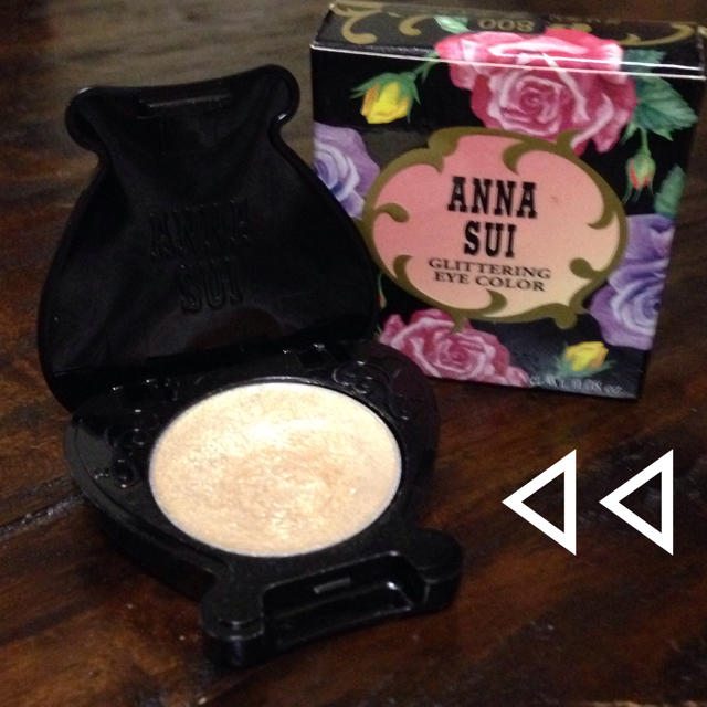 ANNA SUI(アナスイ)のグリタリング アイカラー 800 コスメ/美容のベースメイク/化粧品(その他)の商品写真