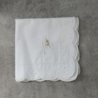 アフタヌーンティー(AfternoonTea)の【新品・未使用】AfternoonTea イニシャルハンカチ M(ハンカチ)