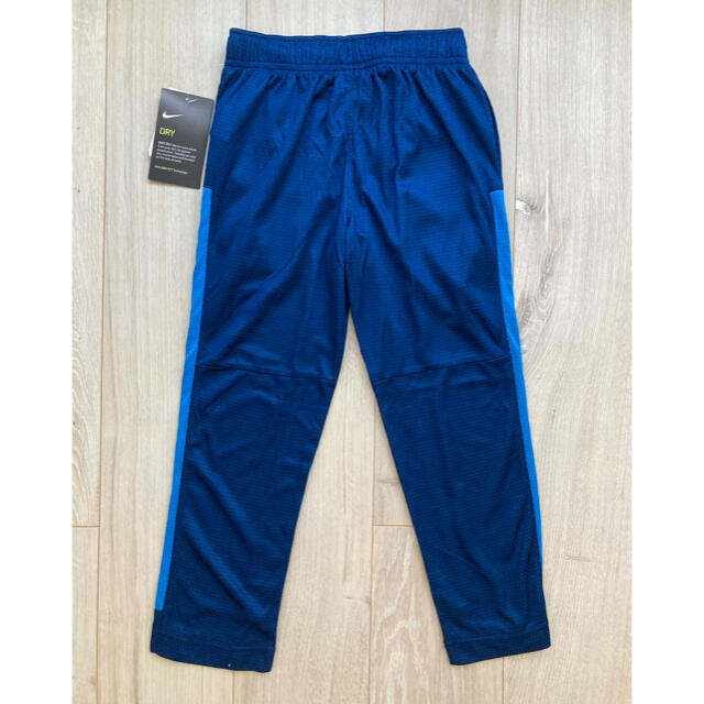 NIKE(ナイキ)の110cm ナイキ DRY-FIT TROPHY PANT(新品送料込) キッズ/ベビー/マタニティのキッズ服男の子用(90cm~)(パンツ/スパッツ)の商品写真