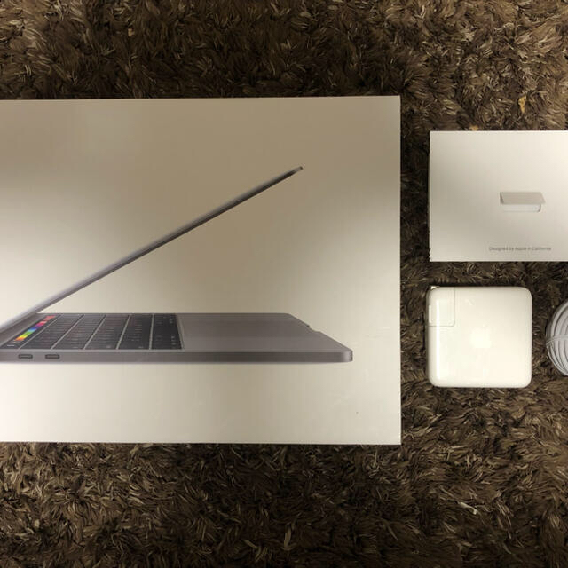 Mac (Apple)(マック)のMacBook Pro 13 2019 i5,16GB,128GB, SPGRY スマホ/家電/カメラのPC/タブレット(ノートPC)の商品写真