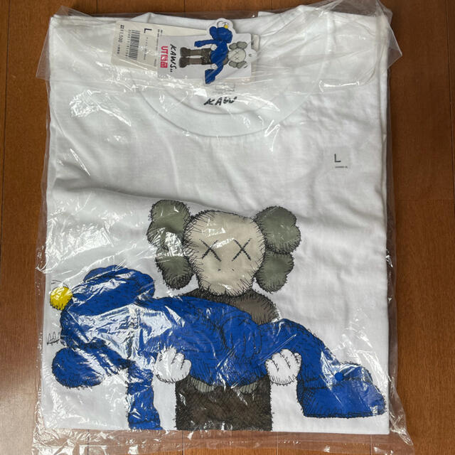 UNIQLO(ユニクロ)のUNIQLO KAWS ユニクロ×カウズ　Lサイズ メンズのトップス(Tシャツ/カットソー(半袖/袖なし))の商品写真