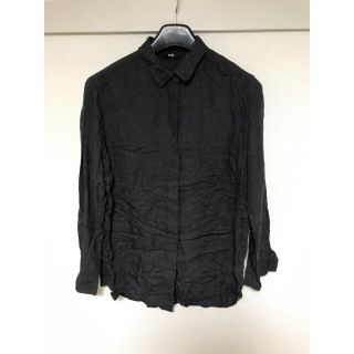 ユニクロ(UNIQLO)のユニクロ　レーヨンブラウス　ダークグレー　XL (シャツ/ブラウス(長袖/七分))