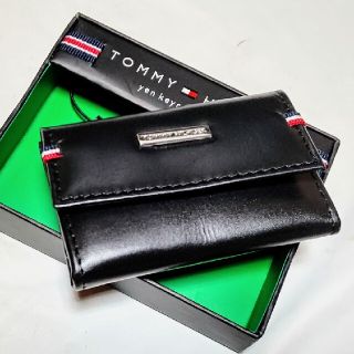 トミーヒルフィガー(TOMMY HILFIGER)のトミーヒルフィガー　キーケース　31TL17X011 ブラック(キーケース)