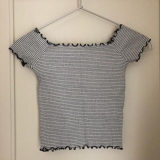 ザラ(ZARA)のZara tシャツ　クロップド丈(Tシャツ(半袖/袖なし))