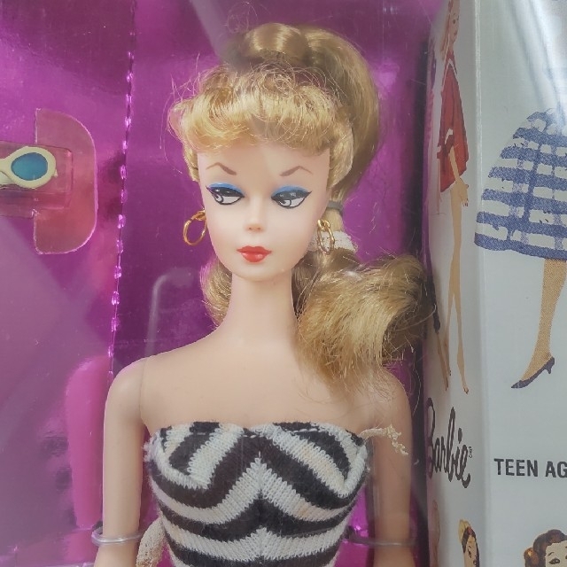 Barbie(バービー)の35th Anniversary Barbie エンタメ/ホビーのおもちゃ/ぬいぐるみ(キャラクターグッズ)の商品写真