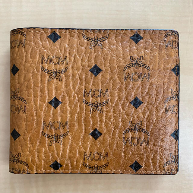 MCM(エムシーエム)の天才様専用　エムシーエム　MCM 2つ折り財布 メンズのファッション小物(折り財布)の商品写真