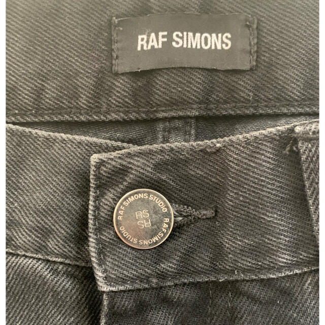 RAF SIMONS(ラフシモンズ)の美品 RAFSIMONS BLACKデニム メンズのパンツ(デニム/ジーンズ)の商品写真