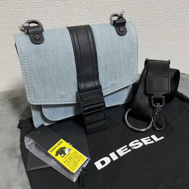 最終値下げ！新品未使用　日本限定商品　DIESEL  2wayショルダーDIESELサイズ