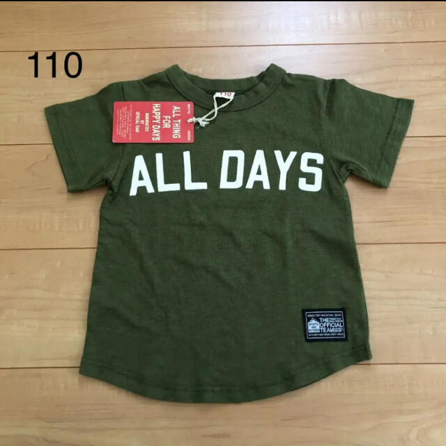 オフィシャルチーム　Tシャツ110 キッズ/ベビー/マタニティのキッズ服男の子用(90cm~)(Tシャツ/カットソー)の商品写真