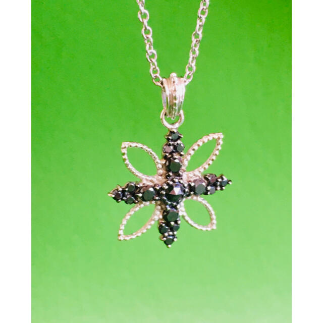 ブラックダイヤ ダイヤモンド ネックレス K18の通販 by しらゆき ブラックダイヤ ダイヤモンド ネックレス K18の通販 by しらゆき