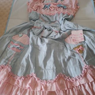 アンジェリックプリティー(Angelic Pretty)のアンジェリックプリティタグ付き新品アイスクリームアップリケバッスル7段ワンピース(ひざ丈ワンピース)