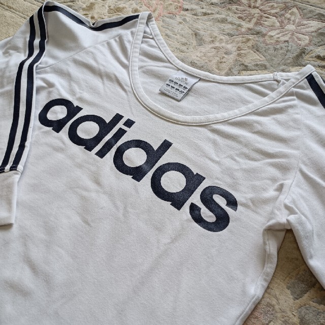 adidas(アディダス)のadidas七分袖Tシャツ レディースのトップス(Tシャツ(長袖/七分))の商品写真