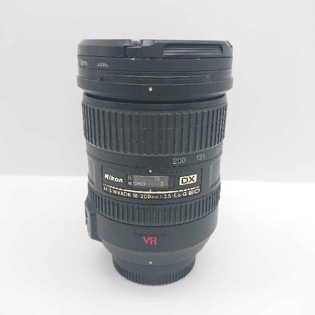 Nikon AF-S DX 18-200mm 3.5-5.6G ED VR