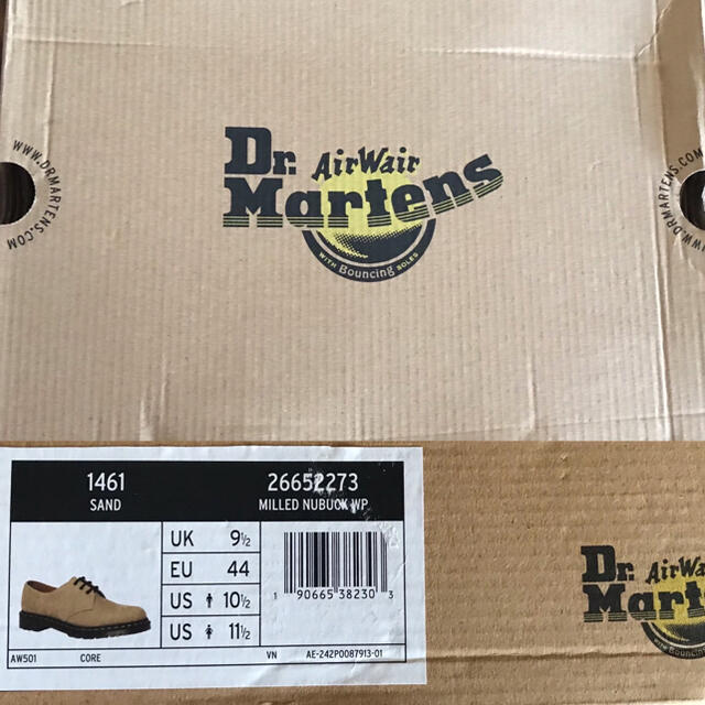 Dr.Martens(ドクターマーチン)のドクターマーチン 3ホール ヌバックレザー　新品　28cm 値下げ‼️ メンズの靴/シューズ(ドレス/ビジネス)の商品写真