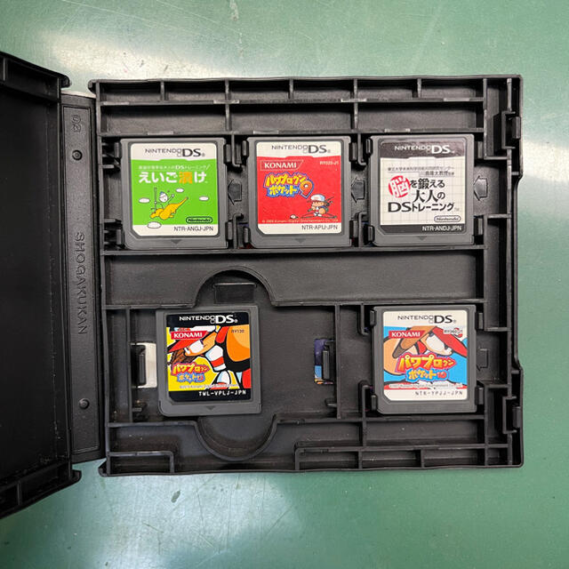 ニンテンドーDS(ニンテンドーDS)のNintendoDS カセット 5枚セット エンタメ/ホビーのゲームソフト/ゲーム機本体(家庭用ゲームソフト)の商品写真