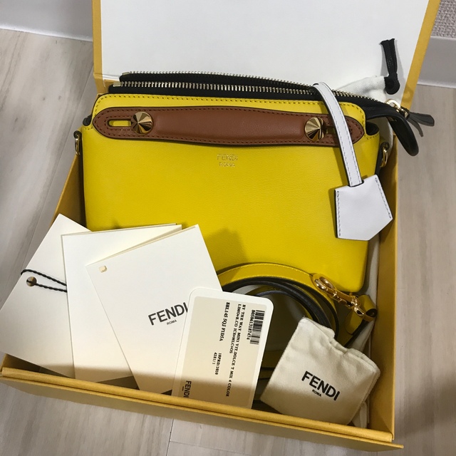 バイザウェイミニお値下げ　極美品✨FENDI バイザウェイ　ミニ