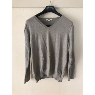 ユニクロ(UNIQLO)のユニクロ　（カシミア混）コットン90%　Ｖネックセーター　3XL グレー　灰色(ニット/セーター)