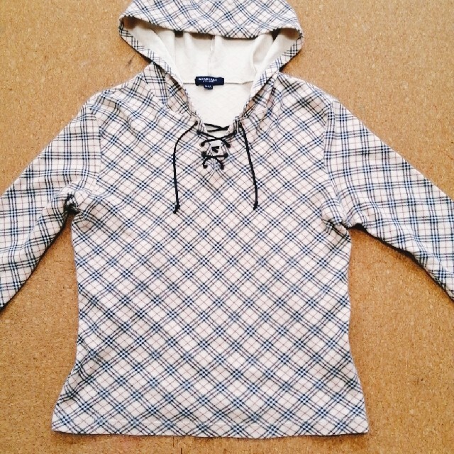 BURBERRY(バーバリー)の[BURBERRY/160]バーバリーチェック編み上げパーカー キッズ/ベビー/マタニティのキッズ服女の子用(90cm~)(Tシャツ/カットソー)の商品写真