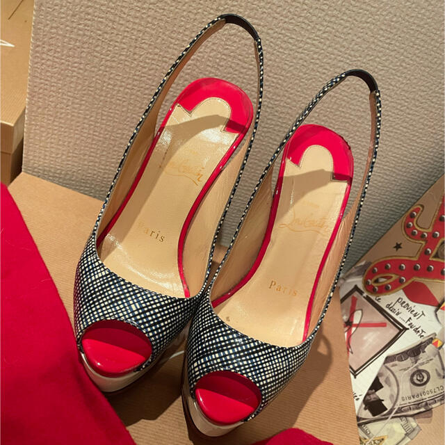 Christian Louboutin(クリスチャンルブタン)のクリスチャンルブタン　オープントゥパンプス レディースの靴/シューズ(ハイヒール/パンプス)の商品写真